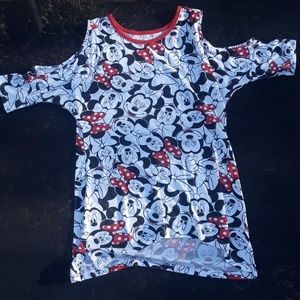 Cold shoulder tee-shirt